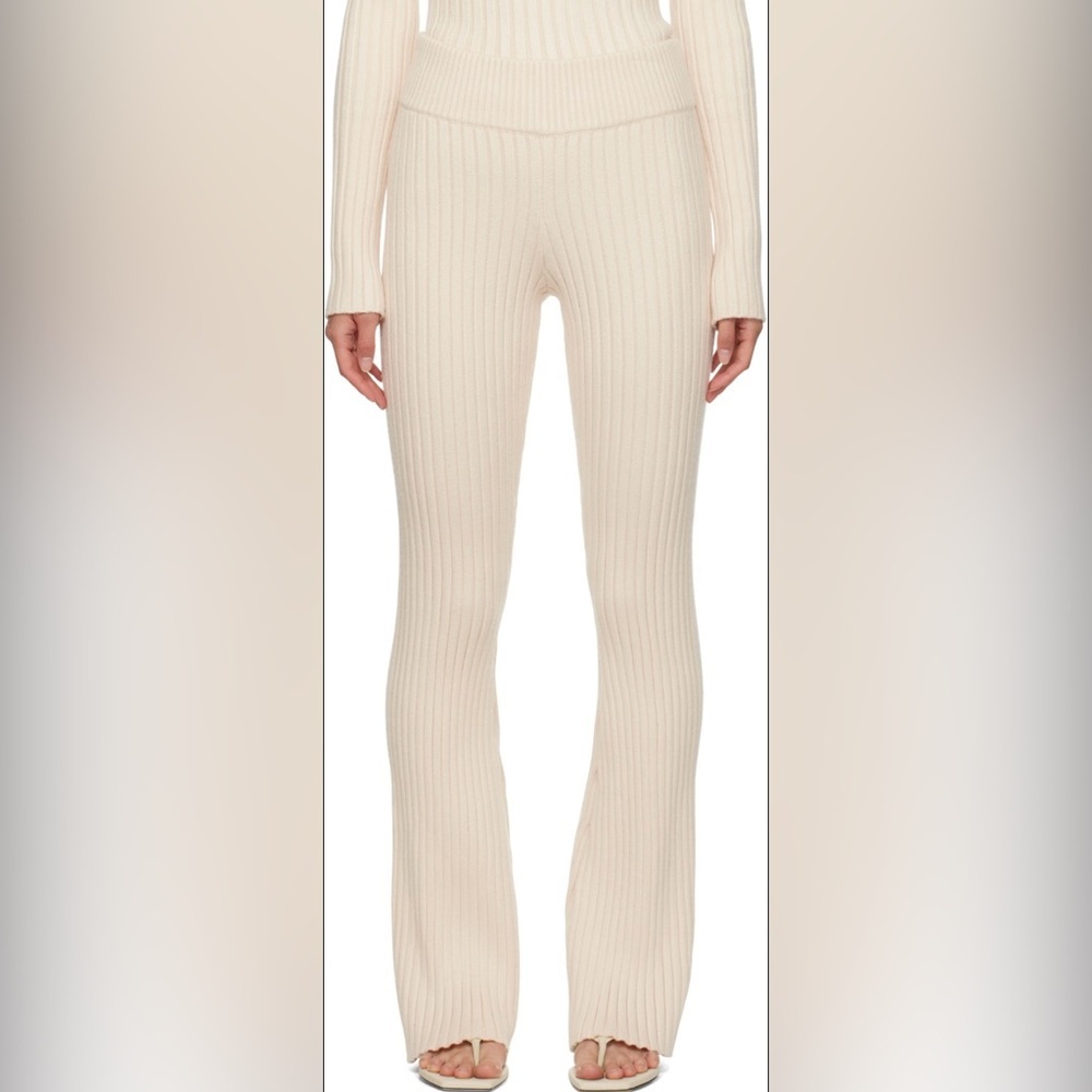 GUIZIO- Thalia Rib Lounge Pants in Color Ivory. Size L